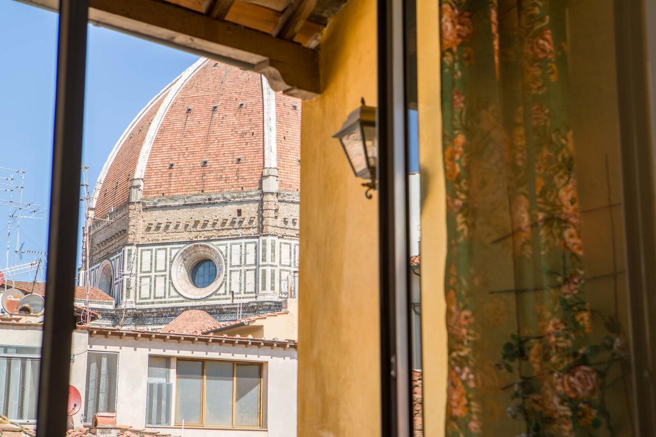 Typical Florentine Apartment Florencja Zewnętrze zdjęcie