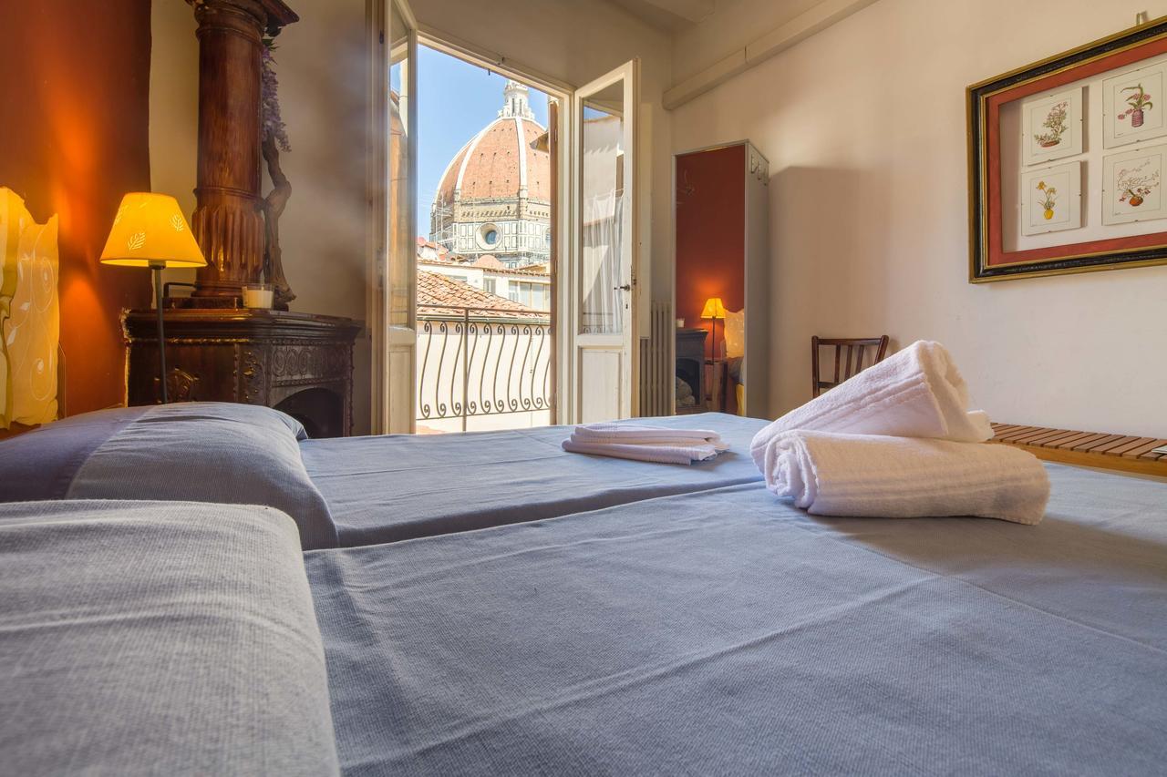 Typical Florentine Apartment Florencja Zewnętrze zdjęcie