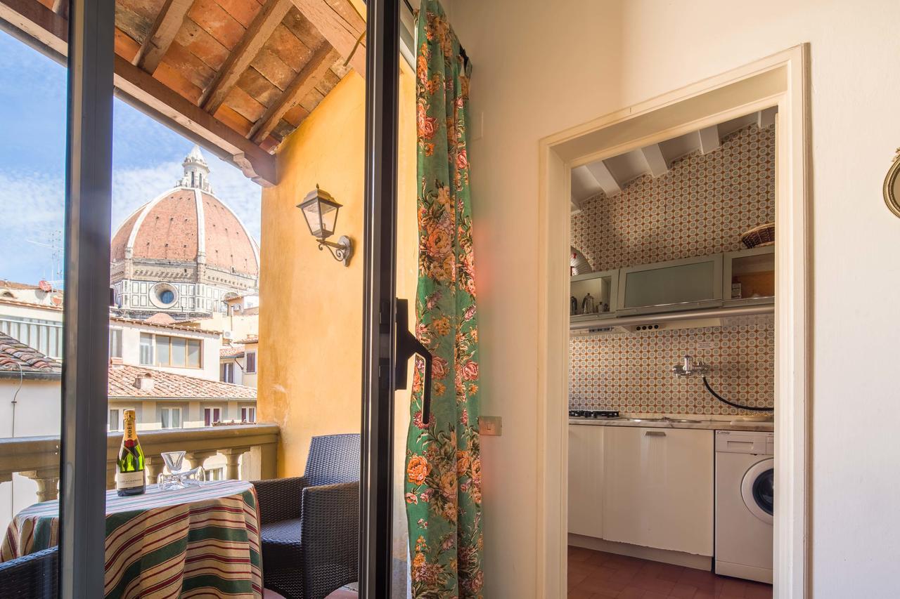 Typical Florentine Apartment Florencja Zewnętrze zdjęcie